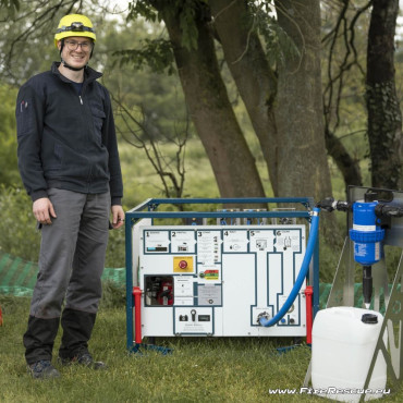 RESYLIA SAS-W2500 MOBILE WATER PURIFICATION DEVICE