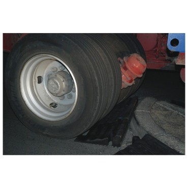 SOLID RUBBER TURTLE RAMP