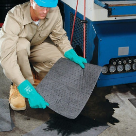 PIG UNIVERSAL MAT PADS MEDIUM 38 cm x 51 cm - 100 PCE