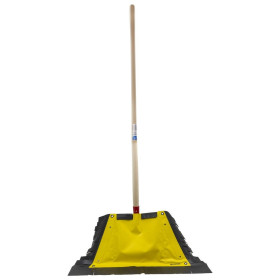 DONGES SCHAUFELPATSCHE FUR DEN WALDBRANDEINSATZ