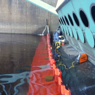 PROSTOSTOJEČA MOBILNA PROTIPOPLAVNA ZAŠČITA NOAQ BOXWALL BW52