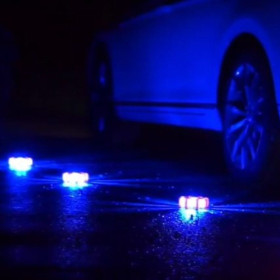 SIGNALNA REŠEVALNA LETEČA LUČ DONGES SYNC-FLARE V KOVČKU