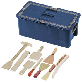 CLEANING SET IN A BOX, NON-SPARKING, 10 PIECES