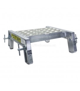 JUST SCALING LADDER EN 1147 - A CONNECTION PLATFORM